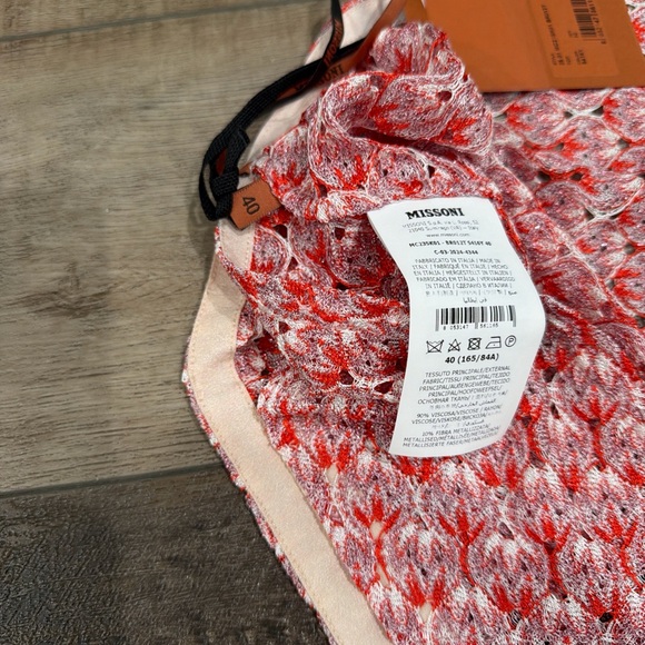 Missoni crochet knit lame cropped halter top NWT - Picture 6 of 6